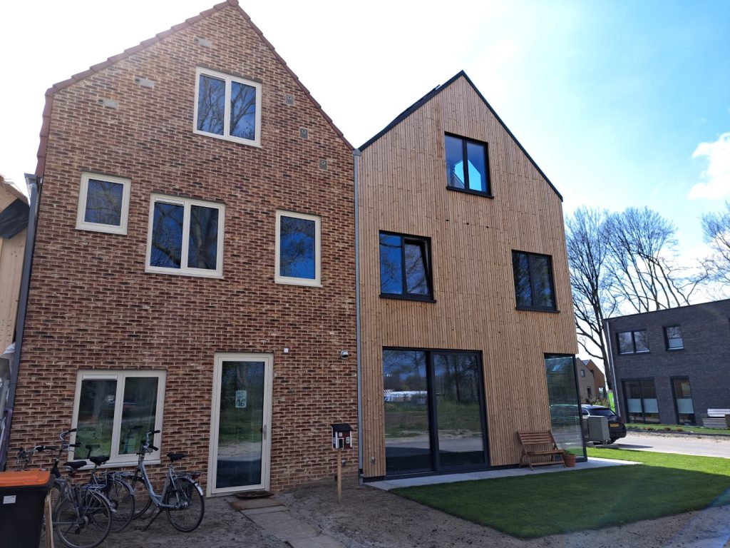 Geschakelde woning op tuinen van zandweerd Deventer